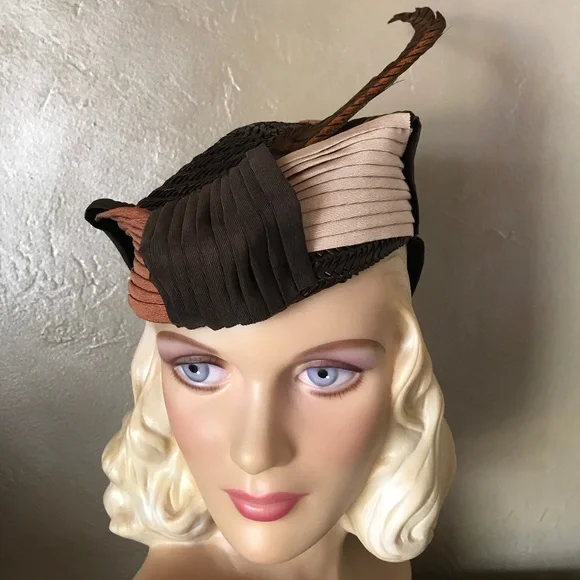 IRRESISTIBLE 1930s\' BROWN STRAW TILT HAT - MULTICOLOR GROSGRAIN TRIM + FEATHER Tricorn Hat 21.25 main image 3